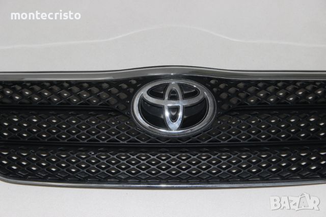 Предна решетка Toyota Corolla E12 хечбек (2002-2004г.) предна емблема Тойота Корола / 5310002010, снимка 4 - Части - 46465731