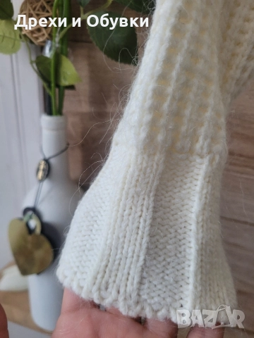 Пуловер вълна , снимка 5 - Блузи с дълъг ръкав и пуловери - 51670550