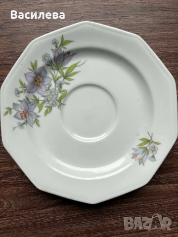 Стар порцелан, с етикет