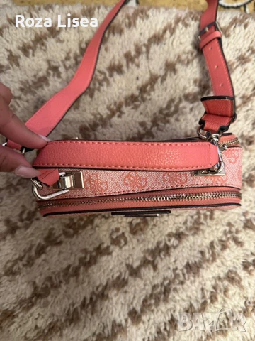 Чанта Guess, снимка 3 - Чанти - 50696920