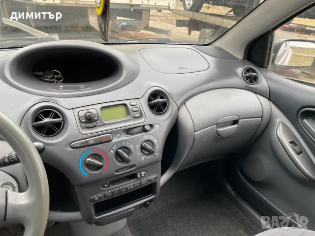 toyota yaris 1.0 vvti на части тойота ярия 1.0 ввти , снимка 3 - Автомобили и джипове - 48742048