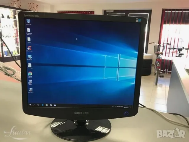 Монитор Samsung 19", снимка 1 - Монитори - 47034502