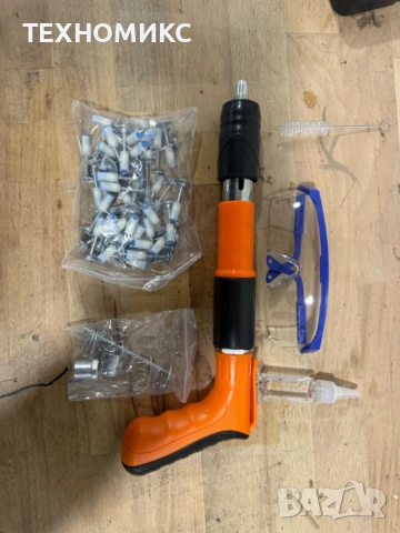 Професионален пистолет за пирони, безшумен дизайн, оранжев, 50 пирона, снимка 12 - Други инструменти - 54078414