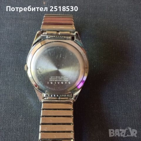 Junghans  Quartz , снимка 5 - Антикварни и старинни предмети - 46739428