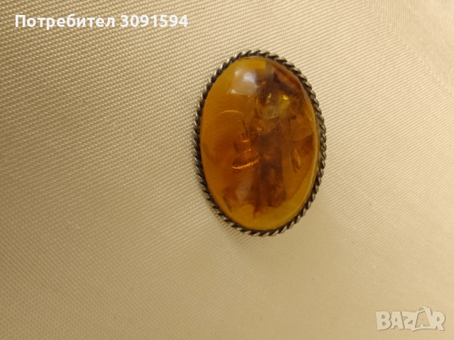 Винтидж ретро брошка от естествен руски кехлибар  , снимка 7 - Антикварни и старинни предмети - 51820304