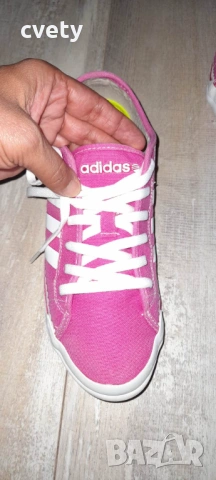 Юношески кецове Adidas , снимка 3 - Детски маратонки - 54093724