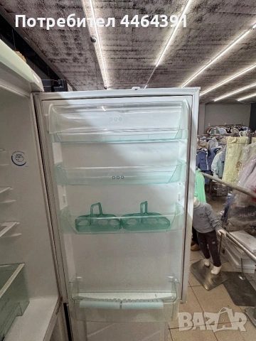 Хладилник с фризер Electrolux , снимка 4 - Хладилници - 53963895