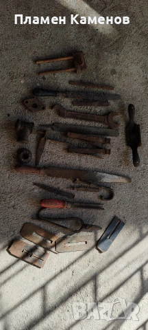 Стари инструменти 