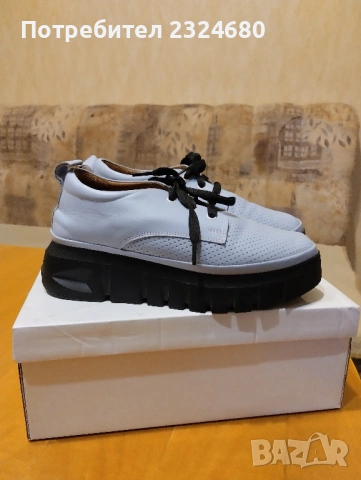 Обувки на платформа 