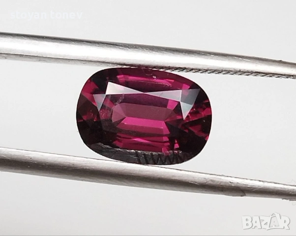 Сертифициран естествен пурпурно-розов шпинел 1,75 карата! , снимка 8 - Други - 54153194