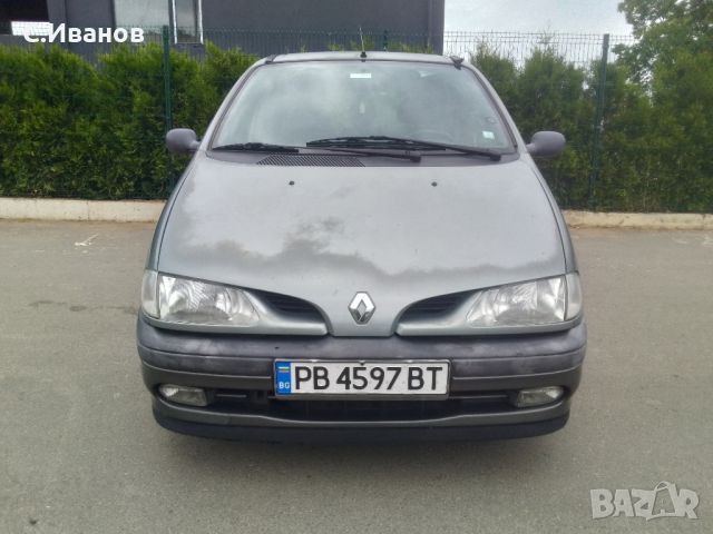 Renault, снимка 7 - Автомобили и джипове - 46036439