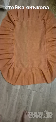 Продавам две оранжеви шалтета за единични легла и 3 покривала, снимка 4 - Покривки за легло - 51223012