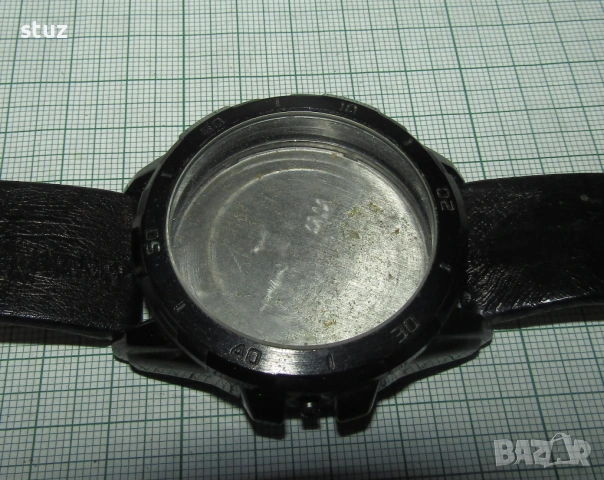 Каса със стъкло и каишка за мъжки часовник , снимка 5 - Антикварни и старинни предмети - 54235502