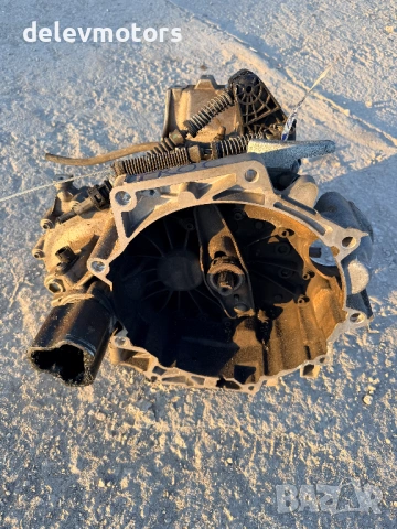 0DQ301103E, 1706ACAJS19CU3 скоростна кутия 5ск. от  VW T-Roc 1.0i