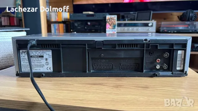 JVC HR-J690 EU Hi-Fi Stereo VCR, снимка 2 - Плейъри, домашно кино, прожектори - 49160991