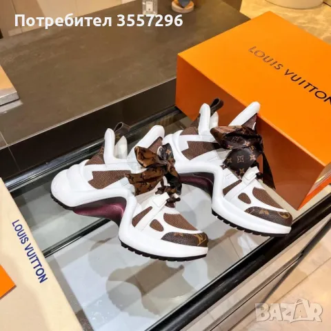 Обувки Louis Vuitton, снимка 2 - Дамски ежедневни обувки - 46822120