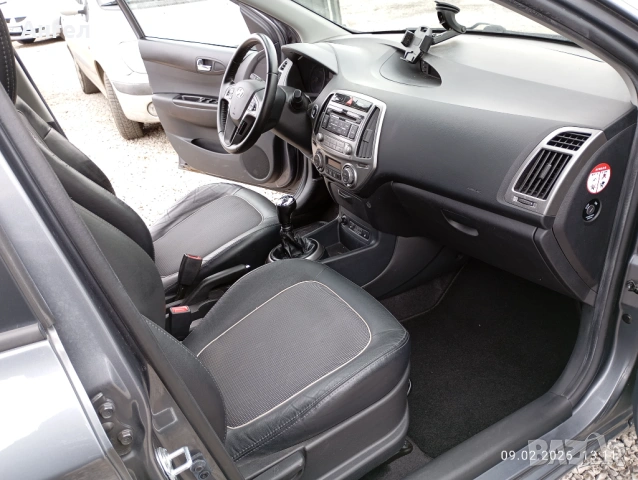 продавам Хюндаи и 20, снимка 12 - Автомобили и джипове - 53425496