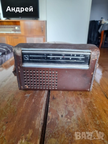 Стар радио,радиоприемник Selga 402