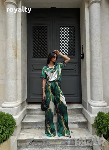 Дамски комплекти със сатен Различни цветове , снимка 9 - Комплекти - 50093459