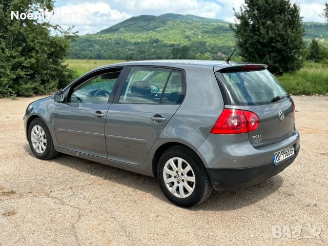 VW Golf 1.9 TDI 105, снимка 8 - Автомобили и джипове - 46056525