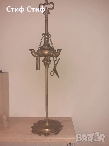 Флорентинска маслена лампа