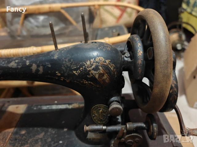 Стара шевна машина Singer , снимка 2 - Антикварни и старинни предмети - 53120113