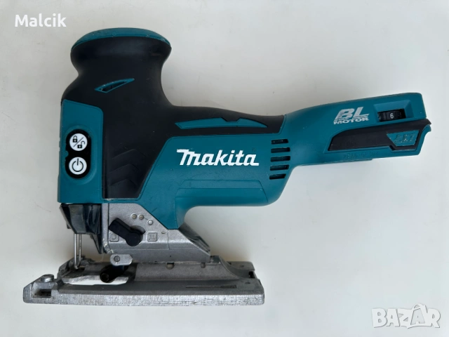 Безчетково зеге Makita DJV181 18волта