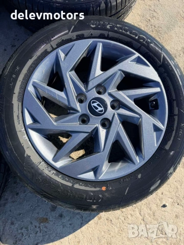 Джанти алуминиеви 5x114.3 16 цола 6.5J, ET46 с гуми 205/55/16 от Hyundai Elantra 7, 1.6 MPI двигател, снимка 4 - Гуми и джанти - 54114300