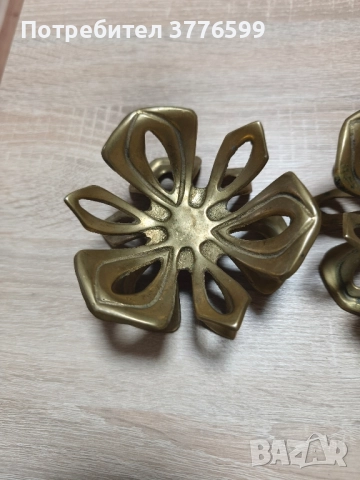 Месингови свещници , снимка 2 - Декорация за дома - 51683029