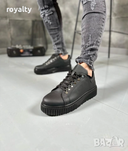 Черни Стилни Мъжки Маратонки 40-44 Номер с Кутия 