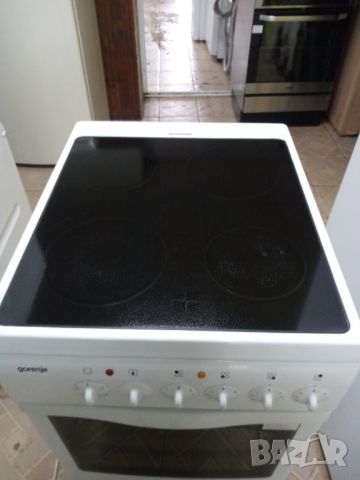Тясна 50 см свободно стояща печка с керамичен плот Gorenje 2 години гаранция!, снимка 6 - Печки, фурни - 45680199