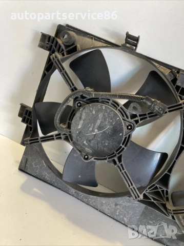 Вентилатор за охлаждане за Peugeot 4007 2.2 HDI (2009), снимка 2 - Части - 53644845