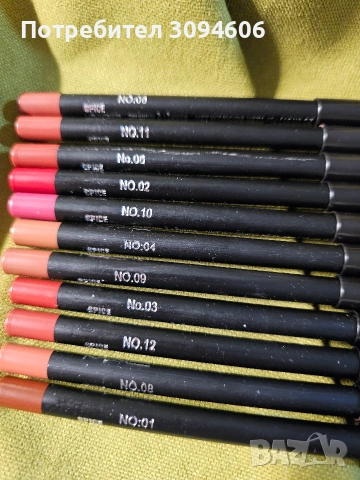 Моливи са устни MAC, снимка 2 - Декоративна козметика - 53515623