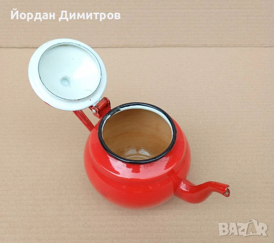 емайлиран чайник , снимка 4 - Антикварни и старинни предмети - 54170448