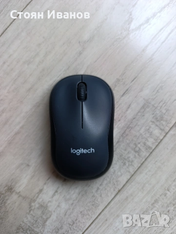 Тиха безжична мишка Logitech M220 Silent , снимка 2 - Клавиатури и мишки - 54050864