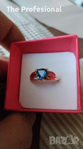 Дамски златен пръстен