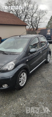 Toyota Aygo 1.0 2011г