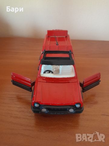 Метална количка на CORGI-MATRA RANCHO, снимка 3 - Колекции - 45620324