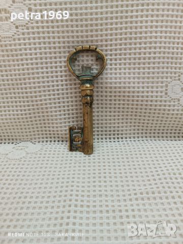 Стар бронзов ключ-тирбушон, снимка 2 - Антикварни и старинни предмети - 45765287