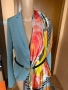 Голям копринен шал с флорални мотиви, снимка 4