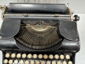 Стара Пишеща Машина Olympia Büromaschinenwerke A.G. 1935–1936 г, снимка 3