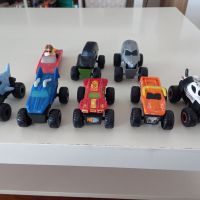 Колекция от 8  бр. колички McDonallds, 2 бр. Ferrari на Shell, снимка 3 - Коли, камиони, мотори, писти - 31924989