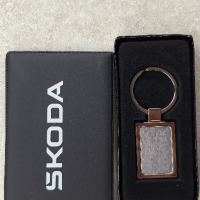 Ключодържател и калъф за документи с лого Skoda Шкода, снимка 2 - Калъфи, кейсове - 45022090