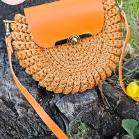 Ръчно плетена дамска чанта модел Орео, снимка 4 - Чанти - 45173499