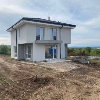 Новопостроена къща в Марково, снимка 1 - Къщи - 45530110