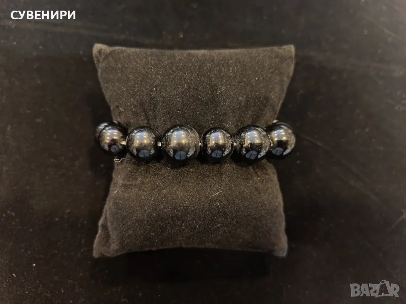 Гривна от черен обсидиан , снимка 1