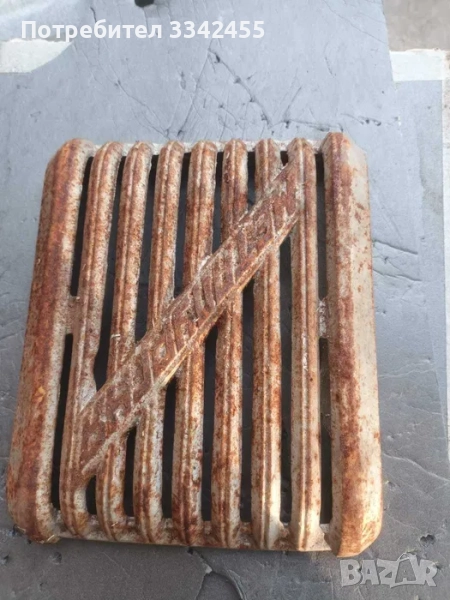 Стара,метална подложка за ютия, снимка 1