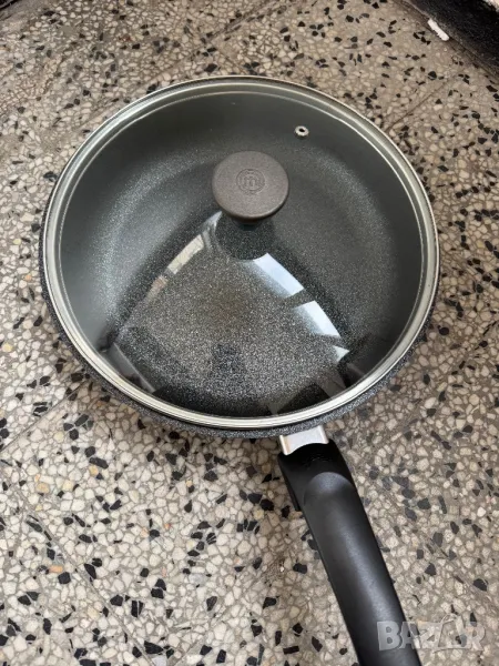 Алуминиев Тиган с Незалепващо Покритие Fissler 28см + ПОДАРЪК Капак на MasterChef!, снимка 1