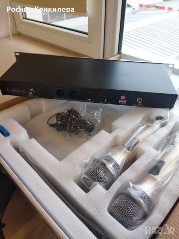 Безжични микрофони AKG WMS40 Dual Vocal Set , снимка 1