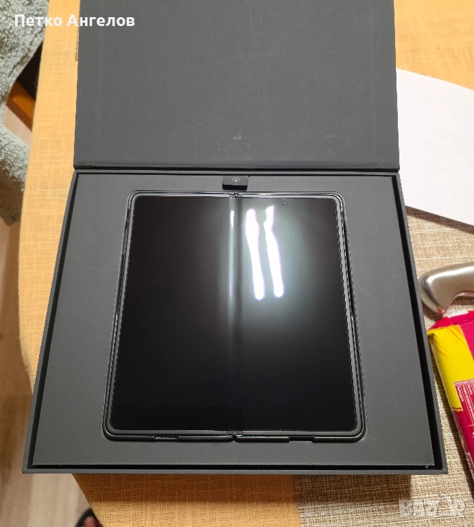 HONOR Magic V3-неразличим от нов., снимка 1